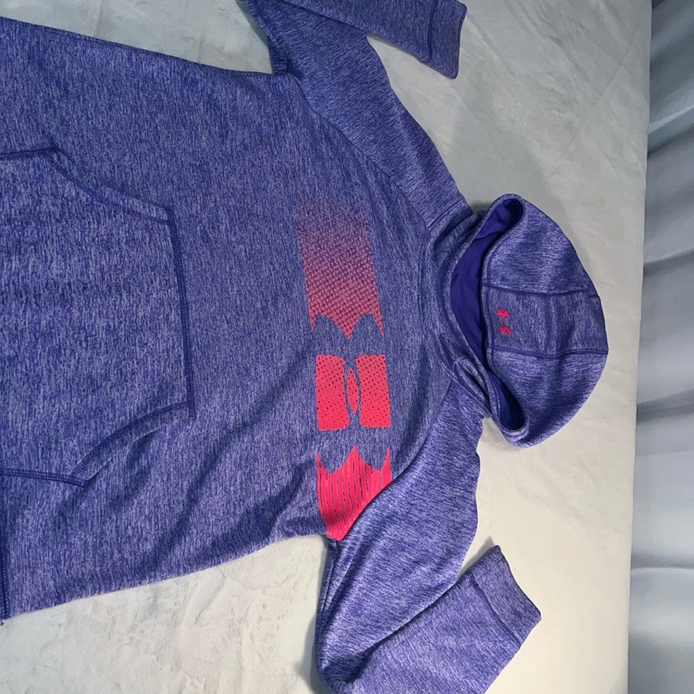 Under Armour, hooded sweatshirt, girls SZ YXLarge purple/pink